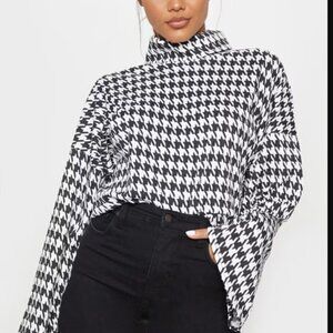 Mono Dogtooth Houndstooth Print Roll Neck Oversized top